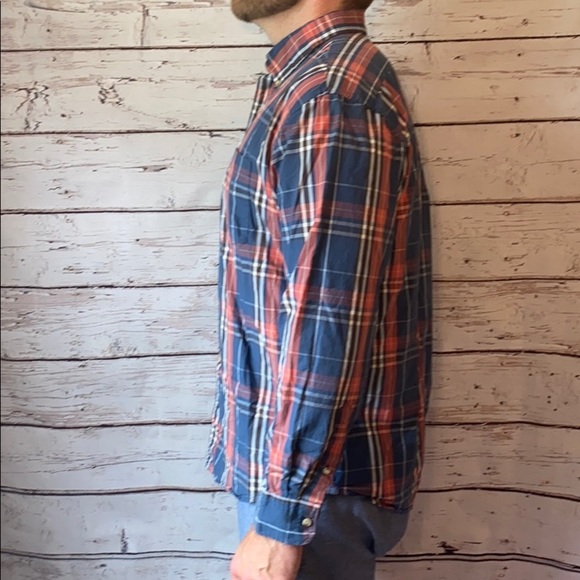 Izod Plaid Mens size Large Button down Shirt - Picture 4 of 10